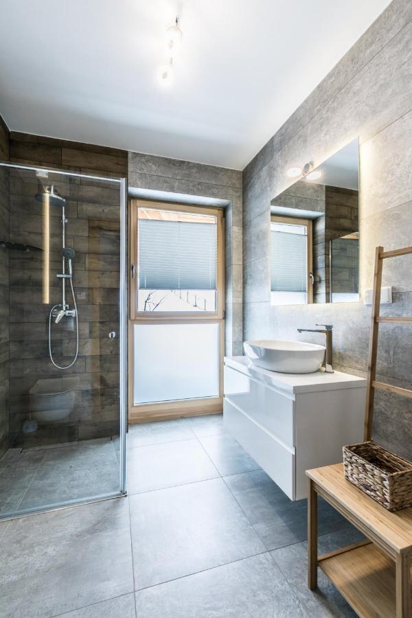 Aparthost Apartamenty Butorowy & Spa Koscielisko Luaran gambar