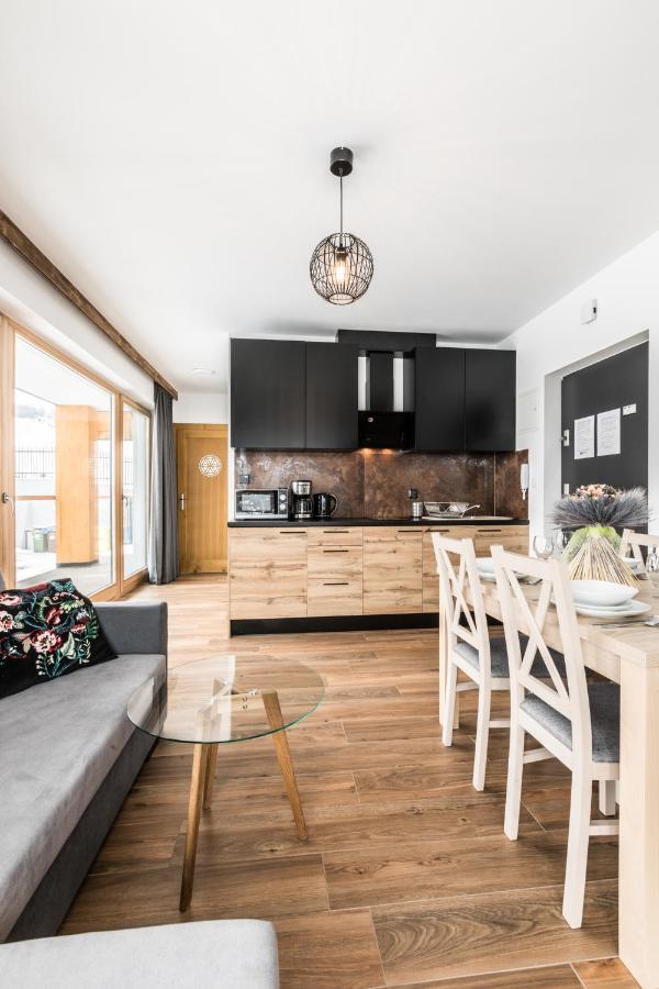 Aparthost Apartamenty Butorowy & Spa Koscielisko Luaran gambar
