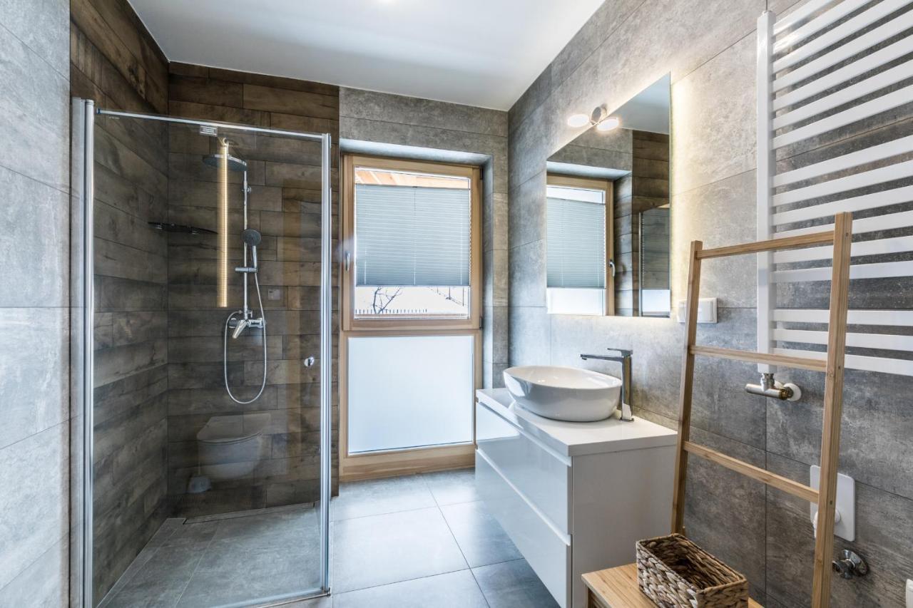 Aparthost Apartamenty Butorowy & Spa Koscielisko Luaran gambar