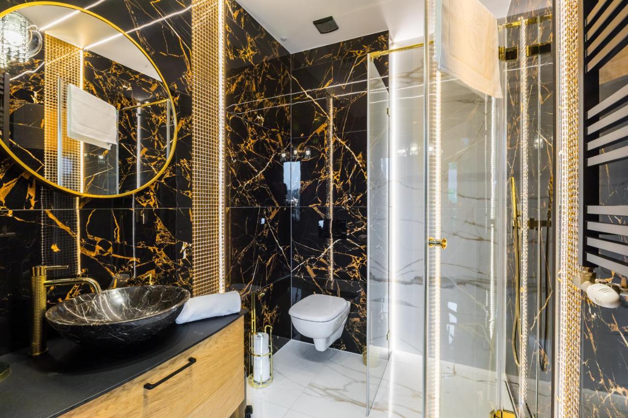 Aparthost Apartamenty Butorowy & Spa Koscielisko Luaran gambar