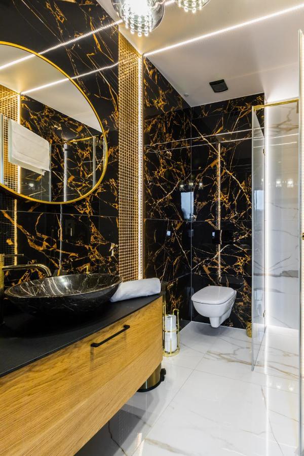Aparthost Apartamenty Butorowy & Spa Koscielisko Luaran gambar